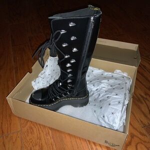 1B60 MAX LACE UP KNEE HIGH PLATFORM BOOTS